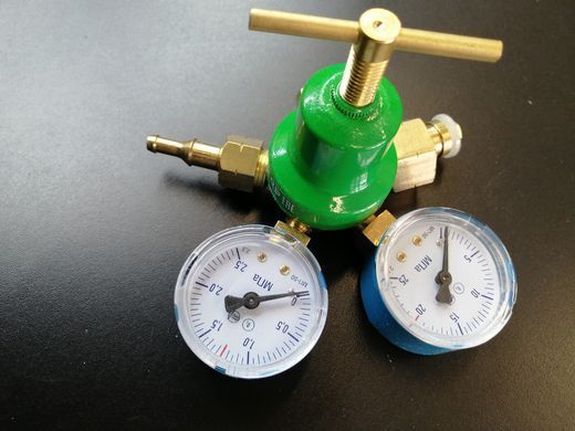 Редуктор баллонный водородный БВО-80ДМ 9/6 ДОНМЕТ (регулятор расхода H2)