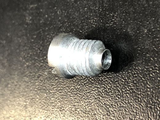 Седло клапана к УР-6ДМ, У-30-2ДМ, АР-40/У-30ДМ, АР-40-2ДМ, БГО-50ДМ, БАЗО-50ДМ, РВ-50ДМ, БВО-80ДМ