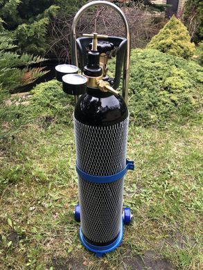 Баллон углекислотный НОВЫЙ (CO2) V-10л на тачке (подставке) и с редуктором баллонным углекислотным (производства Китай)