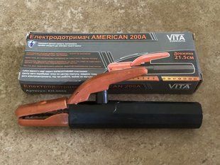 Электрододержатель сварочный AMERICAN-200А Fe (держатель электродов с железными губками , производства Китай)