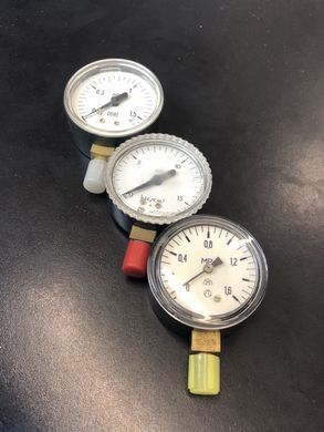 МТП-1М Манометр общетехнический 16кгс/см2(1,6МПа,1600кПа) Ф63мм М12*1,5 радиальный (времен ссср-НОВЫЕ!!!)